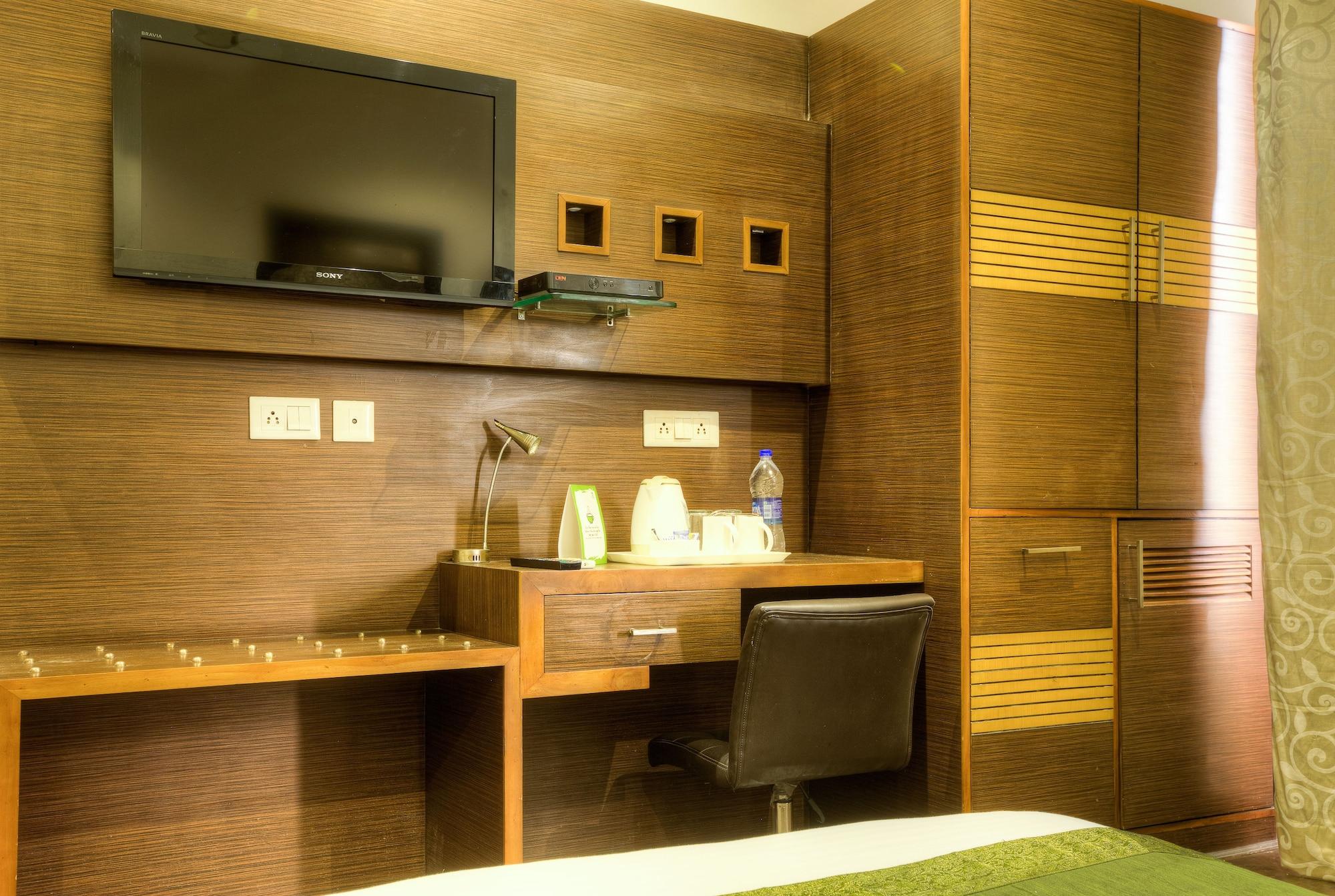 Hotel Treebo White Castle, Gurgaon Exterior foto
